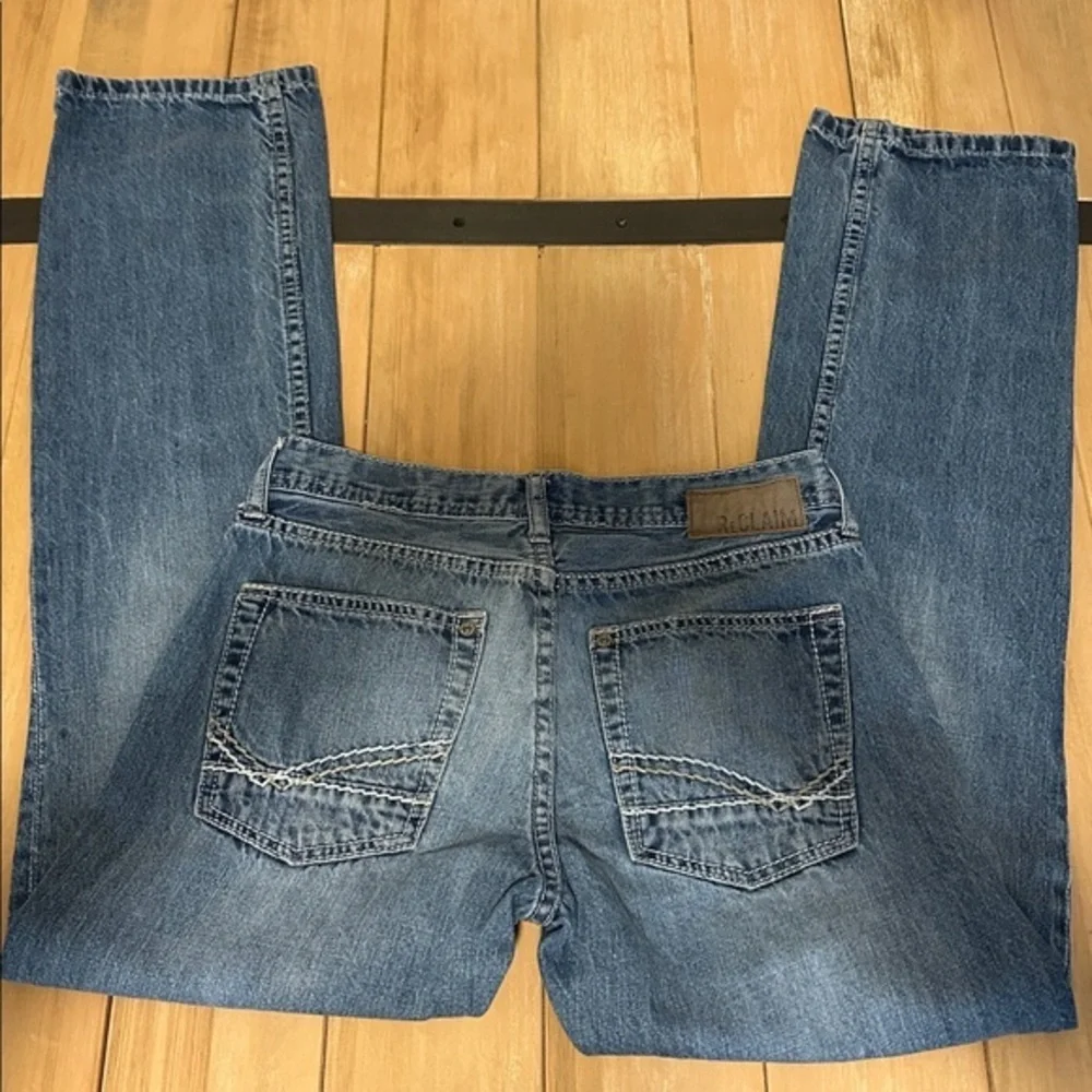 Reclaim by American Eagle Sz 29 Slim Straight GUC Blue Denim Jeans medium wash